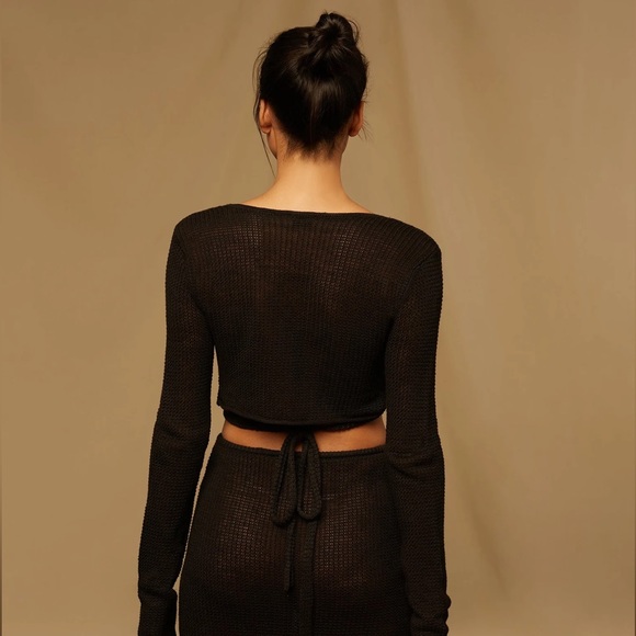 Onia Textured Linen Sweater Wrap - Picture 3 of 6